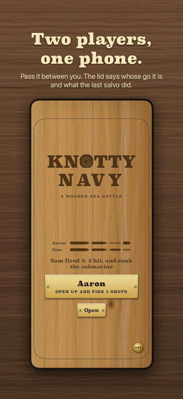 The lid of the case, with the name of the player who opens it next and what the last salvo did.